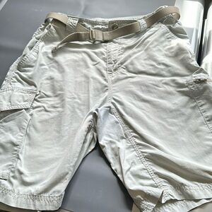 Columbia Lightweight Cargo Shorts